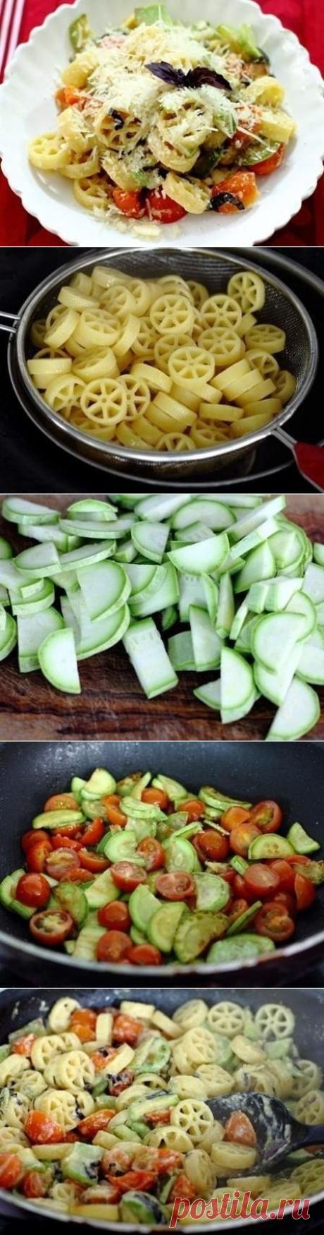 Как приготовить паста с кабачком и помидорами - рецепт, ингридиенты и фотографии