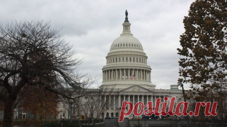 В сенате США заявили о планах быстро снять вопрос с импичментом главе МВБ