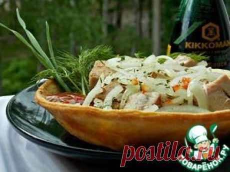 Шашлык в хлебной тарелочке
