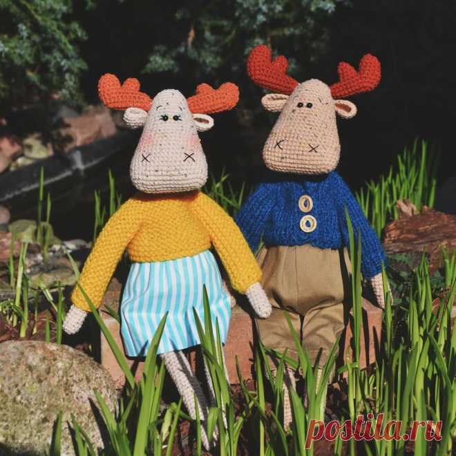PDF Лосиха Гертруда и Лось Альберт крючком. FREE crochet pattern; Аmigurumi animal patterns. Амигуруми схемы и описания на русском. Вязаные игрушки и поделки своими руками #amimore - лось, олень, оленёнок.
