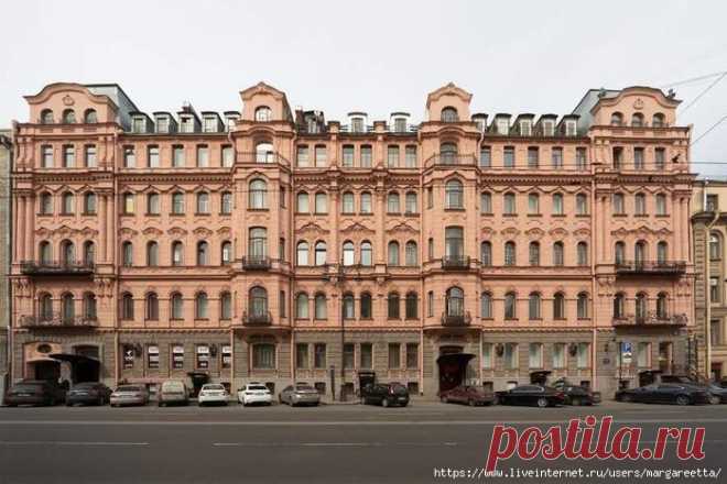 Про дом Бака в Санкт-Петербурге.