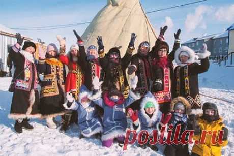 «Норникель» поддержит коренные народы Таймыра. Компания Норникель запустила ежегодный конкурс проектов «Мир Таймыра», направленный на поддержку традиционного уклада жизни коренных малочисленных народов полуострова. Размер грантов составляет от 2 до 6,5 миллионов рублей. Их могут получить некоммерческие организации, семейные (родовые) общины.
