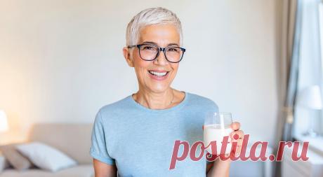 Врачи объяснили, зачем пожилым есть молочные продукты. С возрастом нашему организму для нормального функционирования требуется ежедневная поддержка. И обеспечить ее могут молочные продукты — они уменьшают риск развития таких заболеваний, как саркопения и ...