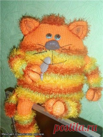 Апельсиновый кот-подушка!