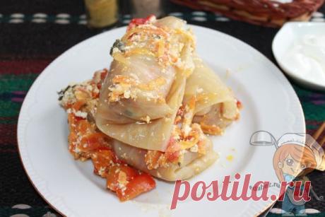Голубцы с перловкой без мяса. Ингредиенты: перловка, капуста, перец, морковь, лук Голубцы с перловкой под сметанным соусом. Рецепт приготовления постных голубцов с перловкой в духовке. Пошаговый вегетарианский рецепт
