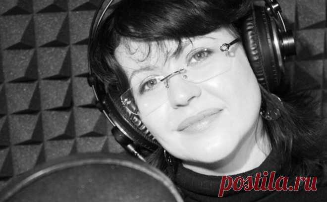 Погибла озвучившая Мэри Джейн и рыбку Дори актриса Елена Шульман. Актриса дубляжа Елена Шульман погибла в аварии. Об этом сообщили РБК коллеги Шульман.