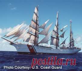 The Eagle was built in Germany in the 1930's and she was included in reparations paid to the United States following World war II. | David Feldkamp приколол(а) это к доске Tall Ships