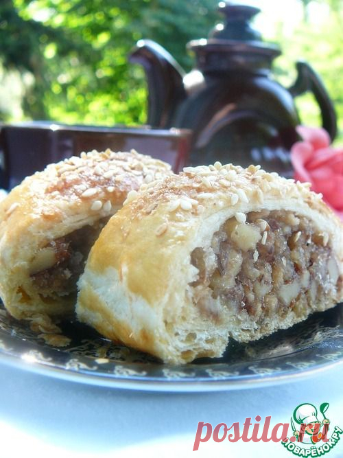 Ореховый штрудель с мучной крошкой.