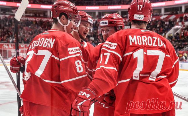«Спартак» забросил четыре шайбы за три минуты в матче КХЛ. «Красно-белые» уступали нижегородскому «Торпедо» со счетом 0:3, но к концу второго периода уже выигрывают 6:3