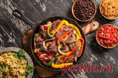 6 сочных мексиканских блюд, которые легко приготовить дома Мексиканская кухня, объединившая кулинарные традиции нескольких народов, придется по душе всем, кто любит сочные и яркие вкусы. Зная определенные хитрости, приготовить ее самые популярные блюда может ...