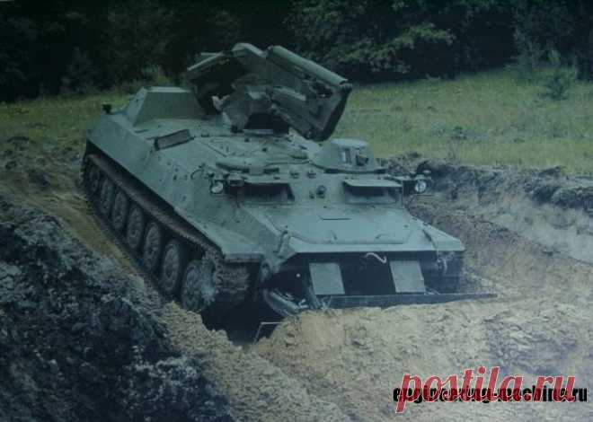 АЗМ — аэротранспортабельная землеройная машина » Инженерная техника