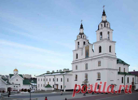 Белорусская православная церковь При клиниках на Девичьем поле.
