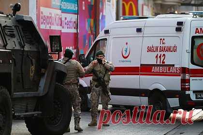 Названа возможная причина взрыва на ракетном заводе в Турции. Названа возможная причина взрыва на ракетном заводе в Турции недалеко от города Анкары. По словам губернатора провинции, причиной инцидента могла стать неконтролируемая химическая реакция и нарушения при производстве динамита. В результате взрыва погибло пять рабочих, несколько человек были госпитализированы.