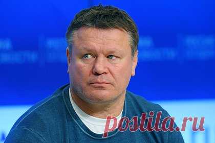 Тактаров оценил завоевание Махачевым второго чемпионского пояса в UFC