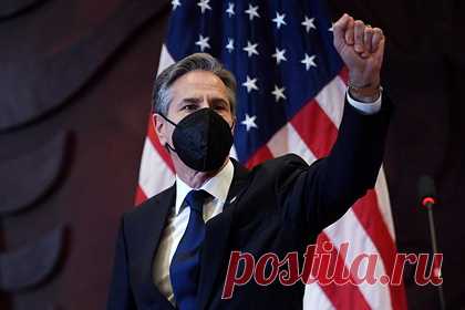 Госсекретарь США рассказал о катастрофических последствиях конфликта с Китаем. Последствия конфликта США и Китая могут оказаться катастрофическими для всех участников, заявил госсекретарь Энтони Блинкен. По его словам, Вашингтон твердо намерен не допустить перерастания соперничества с Пекином в возможный конфликт, о чем в прошлом месяце Джо Байден заявил председателю КНР Си Цзиньпину.