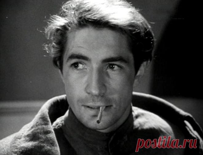 Юрий Каморный