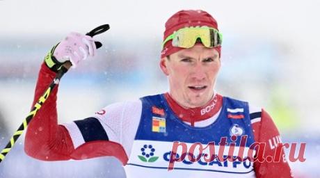 Бабиков — о поступке Большунова: если поменять их местами, то Бакурова бы уничтожили. Российский биатлонист Антон Бабиков отреагировал на поведение лыжника Александра Большунова после финиша в полуфинале спринта свободным стилем на первом этапе Кубка России — 2025/26 в Кировске. Читать далее