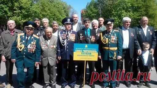 (2) Владимир Мотченов