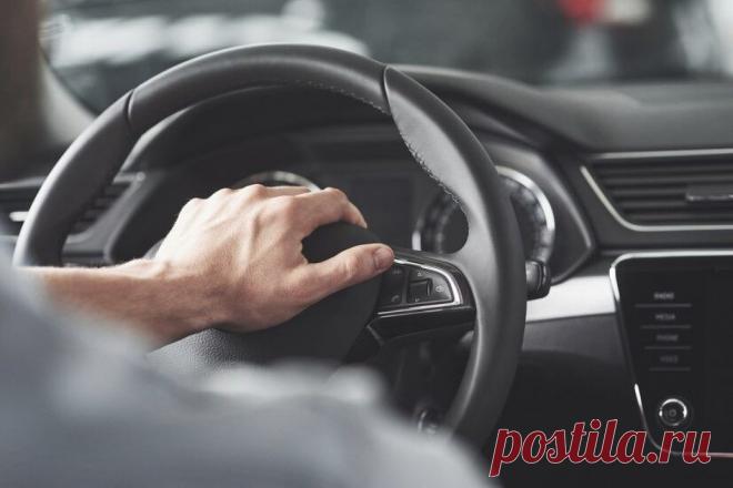 Минпромторг исключил легковые авто из программы льготного лизинга. Минпромторг будет отслеживать ситуацию на рынке для корректирования программы льготного автолизинга.