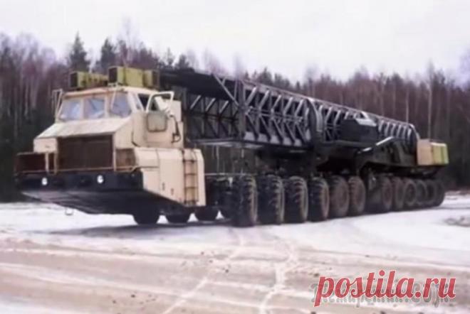 Самые необычные тяжеловозы из Белоруссии В 1949 г. Бориса Львовича Шапошника, талантливого конструктора, долго работавшего на ЗИСе и в Ульяновске, перевели на работу в Минск. Там он спроектировал и довёл до серии первый в СССР карьерный само...