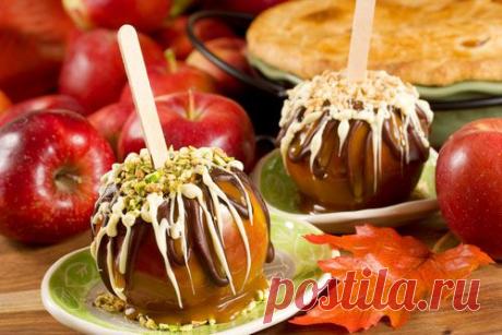Карамельные яблоки в шоколаде - это просто очень вкусно!