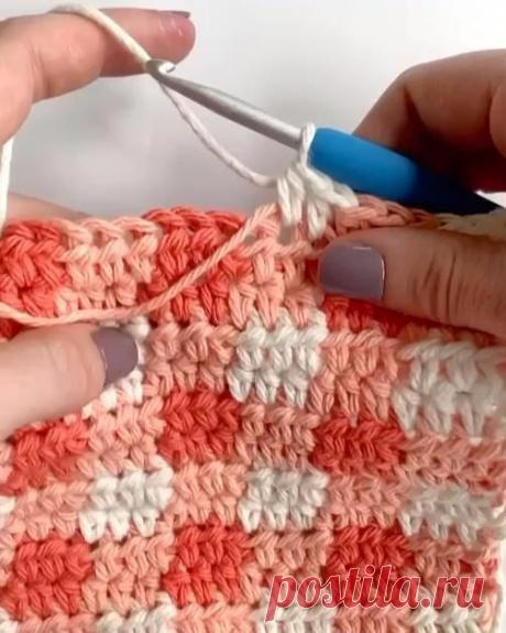 Hey it’s Hannah, I realized this week that even though I’ve made a lot of projects carrying yarn, I’ve actually…