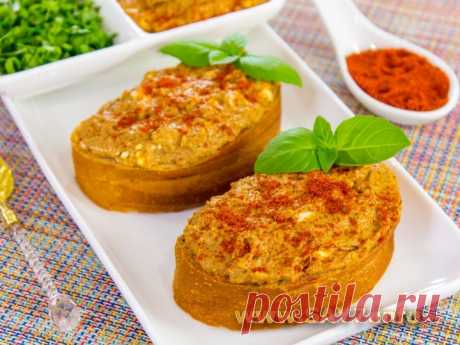 Паштет из куриной печени с паприкой и яйцами