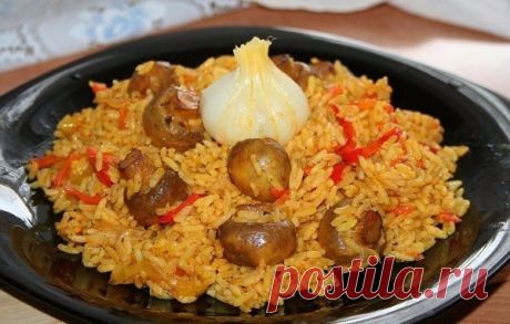 Вегетарианский плов с грибами