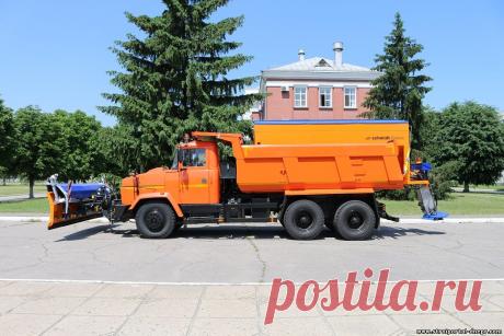 На «АвтоКрАЗе» продолжается сборка КДМ для ГАК «Автодор Украины» - 6 Июня 2019 - Прораб Днепропетровщины