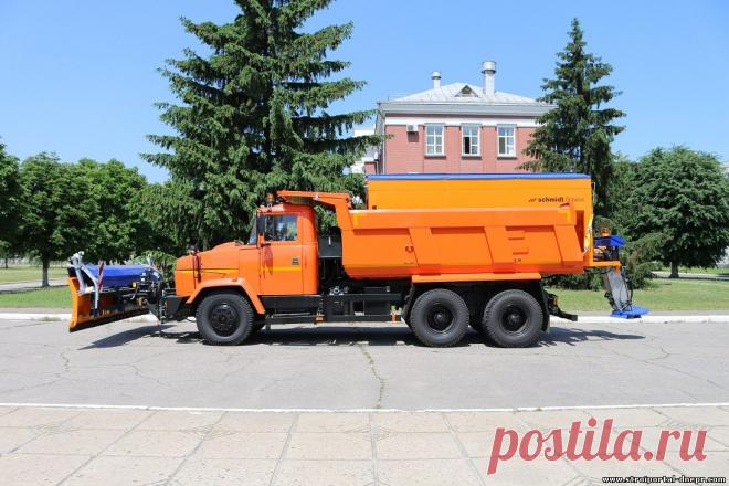 На «АвтоКрАЗе» продолжается сборка КДМ для ГАК «Автодор Украины» - 6 Июня 2019 - Прораб Днепропетровщины