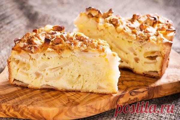 Классический рецепт шарлотки с яблоками в духовке с грецкими орехами