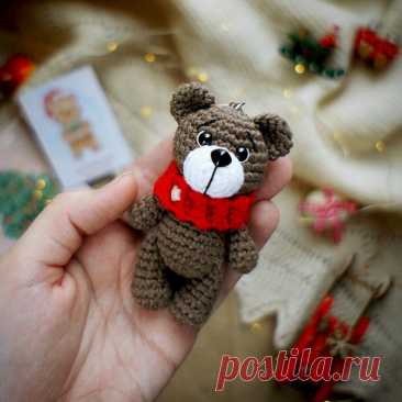 Очаровательный мишка крючком