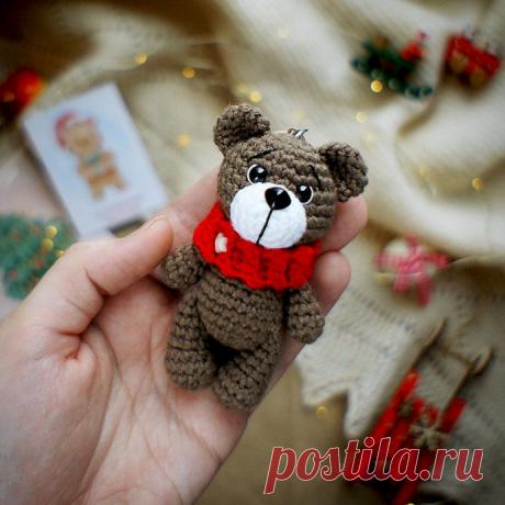 Очаровательный мишка крючком