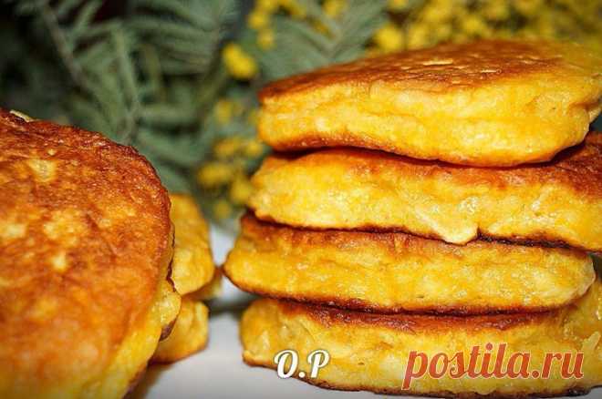 Тыквенные оладьи с яблоком - покорит Вас необычным вкусом! Приготовьте на завтрак!
