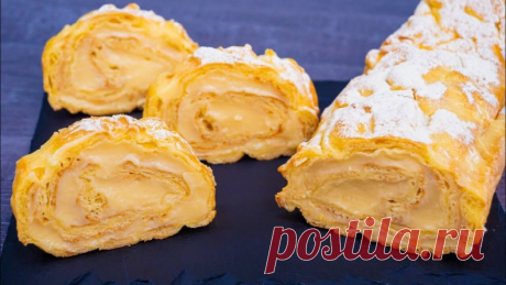 Эклеры не покупаю! Готовлю такой рулет-пирожное уже много лет!
Сегодня поделюсь рецептом рулета, который по вкусу напоминает эклеры. Такой десерт точно станет фаворитом на любом чаепитии. 

Ингредиенты:
Для теста:
- Вода - 100 мл
- Молоко - 100 мл
- Сахар - 1 ст.л
- Соль - 1 щепотка
- Сливочное масло - 80 гр
- Мука пшеничная - 130 гр 
- Яйца - 3 шт

Для крема:
- Яйца - 2 шт
- Сахар - 150 гр 
- Ванильный сахар - 1 пакетик 
- Кукурузный крахмал - 30 гр 
- Молоко - 400 мл
- С...