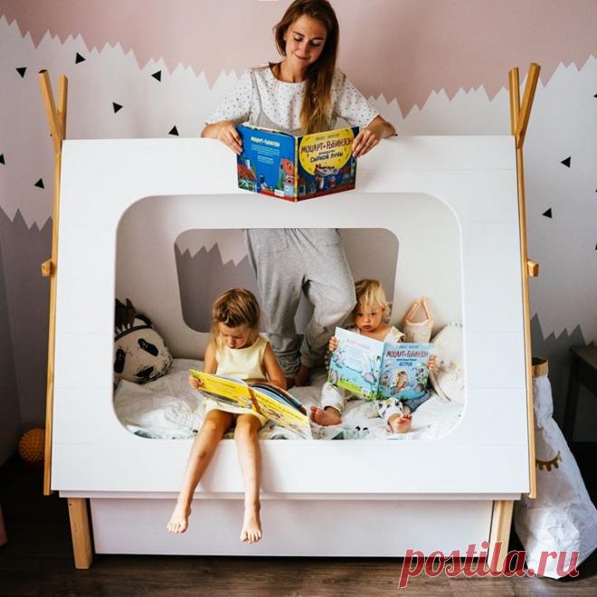 Как помочь детям полюбить чтение и сделать его привычкой? Создание собственных привычек чтения положительно сказывается как на здоровье, так и на общем благополучии. Независимо от возраста, чтение укрепляет творческое мышление и ум, ведь вы получаете новые знания и развиваете языковые навыки. Советы из книги «Одна привычка в неделю для всей семьи» ( помогут полюбить чтение и сделать его приятным ежедневным ритуалом: 📌 Дарите книги. На дни рождения и другие праздники дарите детям сертификаты в…