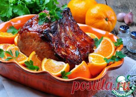 Запеченная свиная корейка в мандариновом соусе