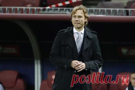 Карпин прокомментировал победу сборной России над Мальтой. Главный тренер сборной России Валерий Карпин прокомментировал победу команды над Мальтой в матче отборочного турнира чемпионата мира 2022 года. По словам главного тренера, игра была слишком нервной, любой отскок мог изменить ход встречи. Однако задачу-минимум российская сборная выполнила, набрав семь очков.