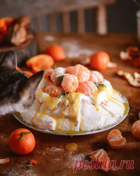​"Павлова" с мандариновым курдом