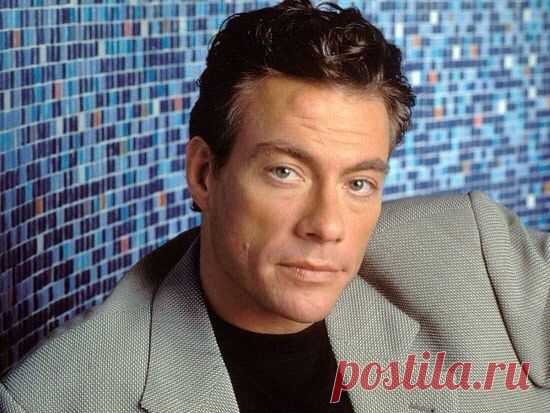 МИР ПОЗДРАВЛЕНИЙ И ОТКРЫТОК...
Лариса Щербакова (Кузнецова)