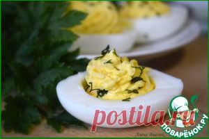 Яйца, фаршированные сырным кремом - кулинарный рецепт