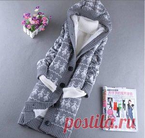 Вязаное пальто A&F серое