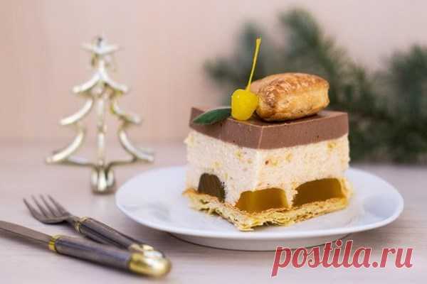 Яблочно-шоколадный торт-суфле