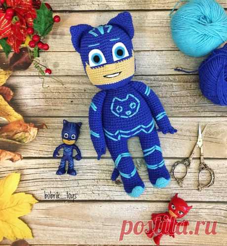PDF Герои в масках &quot;Кэтбой&quot;. FREE amigurumi crochet pattern. Бесплатный мастер-класс, схема и описание для вязания игрушки амигуруми крючком. Вяжем игрушки своими руками! Кукла, герой, doll. #амигуруми #amigurumi #amigurumidoll #amigurumipattern #freepattern #freecrochetpatterns #crochetpattern #crochetdoll #crochettutorial #patternsforcrochet #вязание #вязаниекрючком #handmadedoll #рукоделие #ручнаяработа #pattern #tutorial #häkeln #amigurumis #dolls