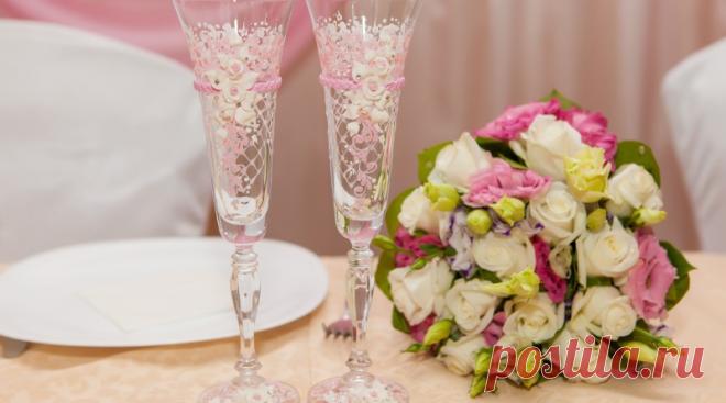 Оформление бокалов своими руками: 9 вариантов (40 фото)