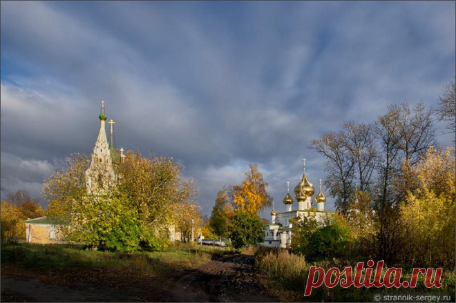 Город Углич один из древнейших в России.
Давайте пройдёмся по историческим и просто красивым местам старинного города золотой осенью.