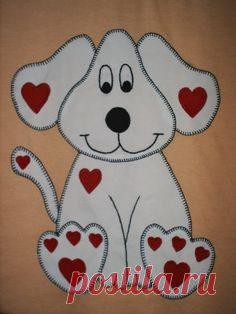 .This dog appliqué made me smile when I saw it..That's always a good sign!...