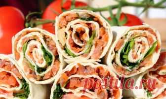 Вкусно и низкокалорийно: шесть видов роллов из лаваша на завтрак 




Роллы из лавашас лососем
ФОТО: Arvydas Indriliunas / PantherMedia / Arvydas Indriliunas


Не знаешь, что приготовить на завтрак? Сохраняй вкусные идеи полезной домашней «шаурмы», которую можно ес…