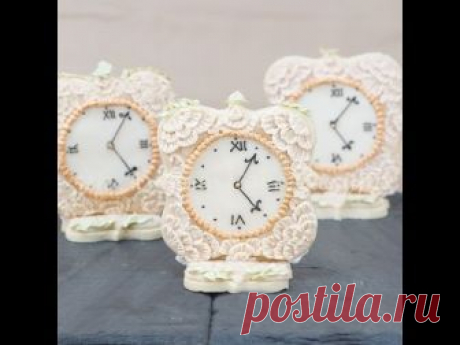 Antique Lace Royal Icing Clock