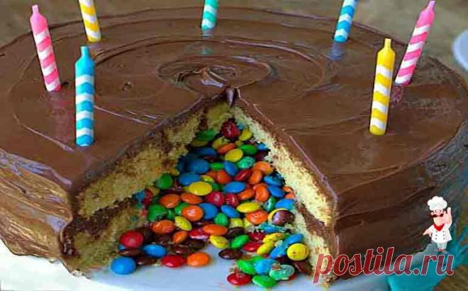 Торт на детский день рождения своими руками пошагово Торт на детский день рождения своими руками. Разве можно представить детский праздник, и без торта? Уверен, что каждая мама хочет приготовить своему ребёнку торт на детский день рождения своими руками.